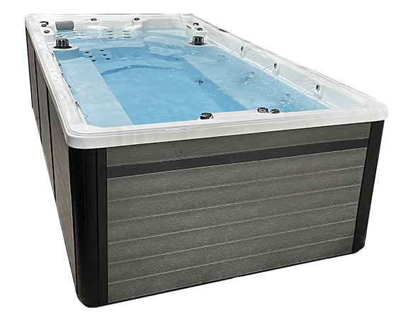 XL hot tub for the family or exercise